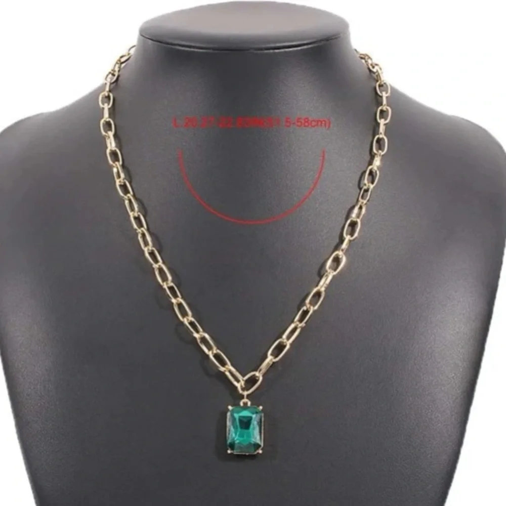 Stunning Geometric Emerald Green & Gold Chunky Bold Chain Necklace - Picture 6 of 10